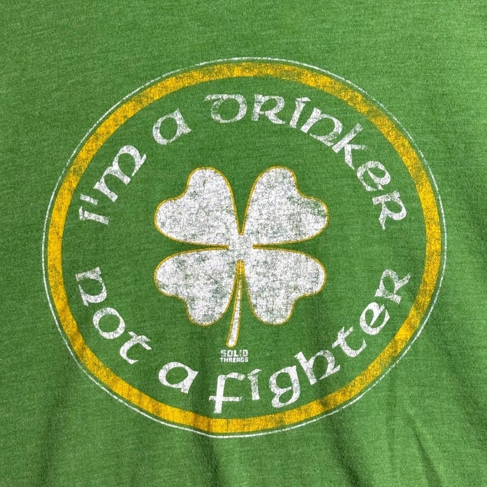 Solid Threads Mens XL Green Im a Drinker Not a Fighter Shamrock Graphic T-Shirt - Picture 2 of 6